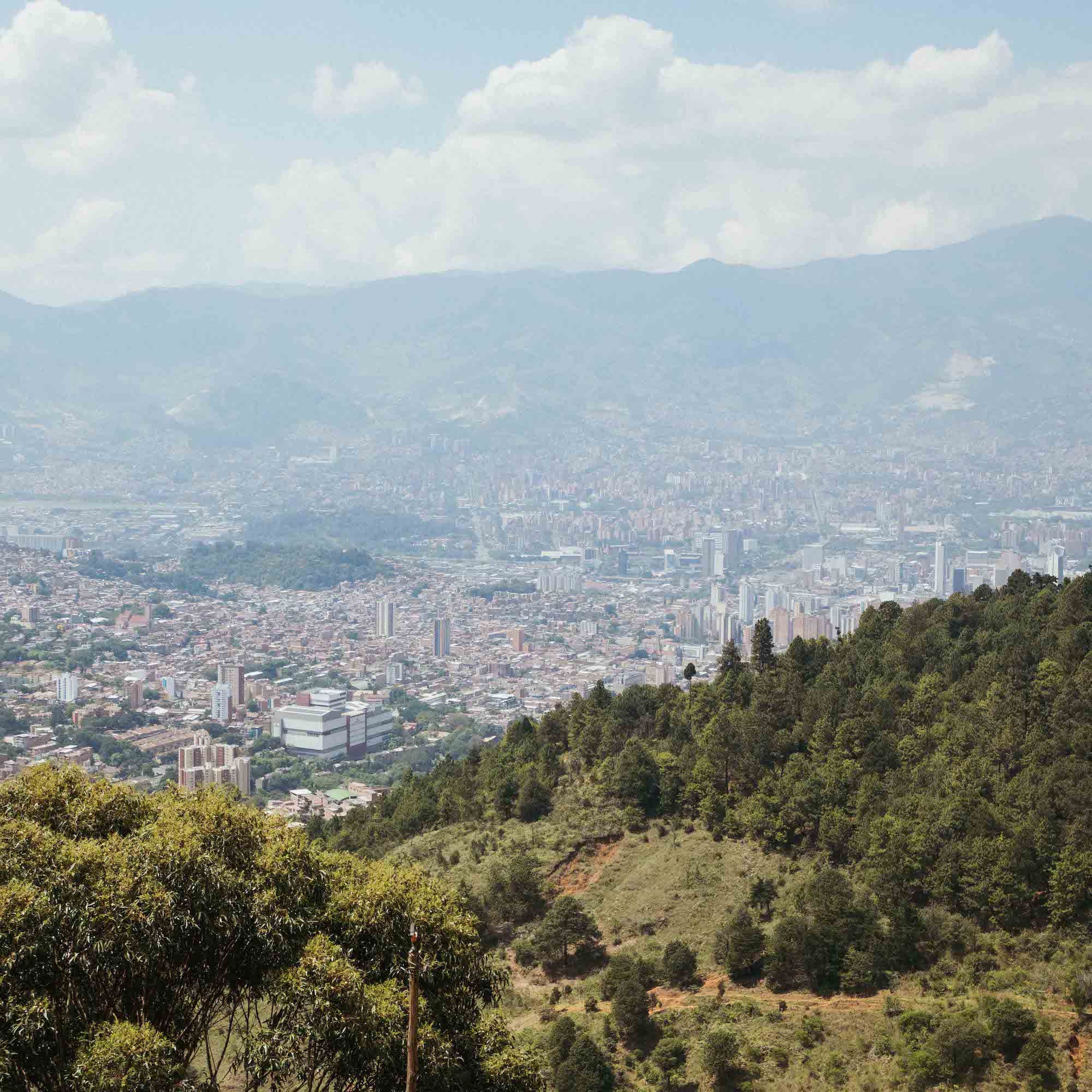 Colombia Medellín - Image 6